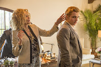 Sharon Stone and Dave Franco in The Disaster Artist (7)