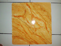 Kreasi cat efek dekoratif motif marmer