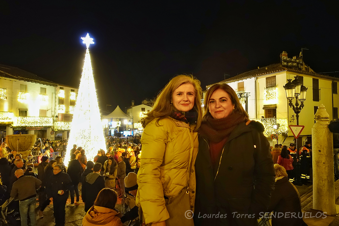 Guadalupe en Navidad. La iluminación del pueblo más bello y bueno de España SENDERUELOS