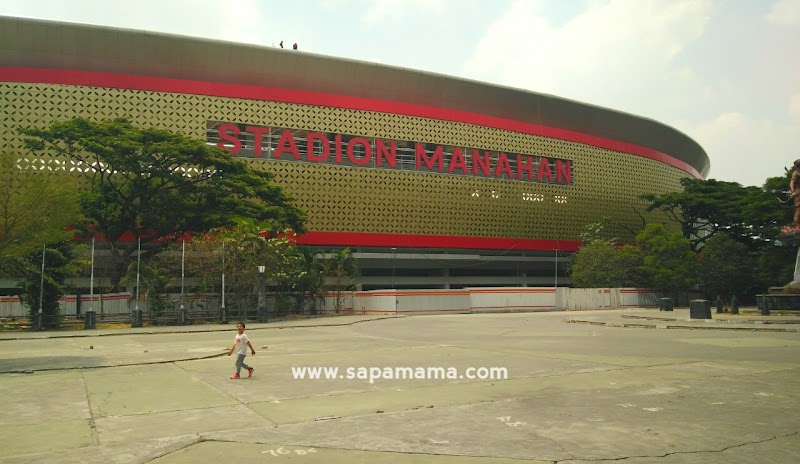 Taman AAJI Stadion Manahan Rusak?