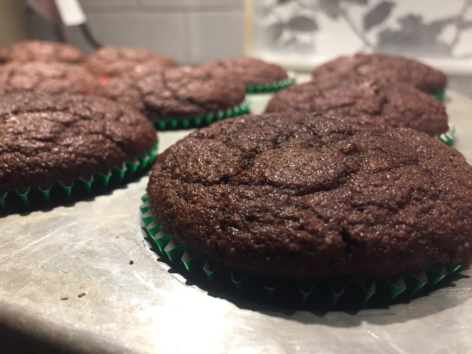 Trim Healthy Mama Trimtastic Mostess Cupcakes Review Lora Lovin Osburn