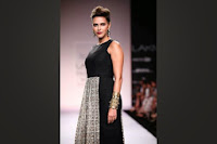 Sizzling actress Neha Dhupia walk the ramp at Lakme Fashion Week 2014 for Payal Singhal 