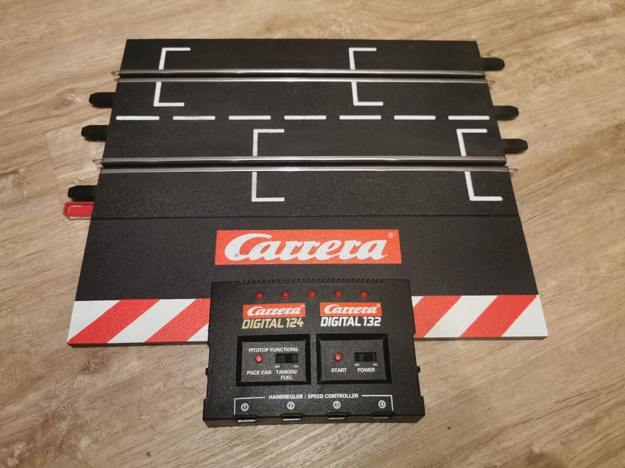 Carrera vs. Scalextric die wesentlichen Unterschiede