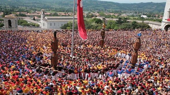 festa-ceri-gubbio-girate