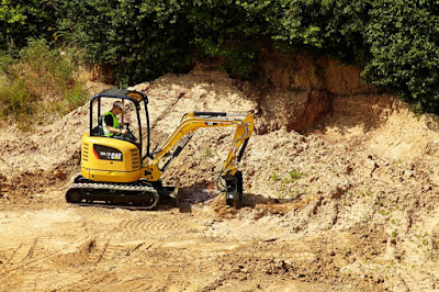 Maquinaria y Construcción: Excavadora