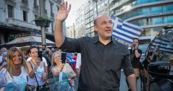 Βόβολης ενώπιον των κατηγόρων του για COVID-19 στον ΙΣΑ: «Με ποιο δικαίωμα και γιατί με κατηγορείτε;» Βόβολης ενώπιον των κατηγόρων του για COVID-19 στον ΙΣΑ: «Με ποιο δικαίωμα και γιατί με κατηγορείτε;»