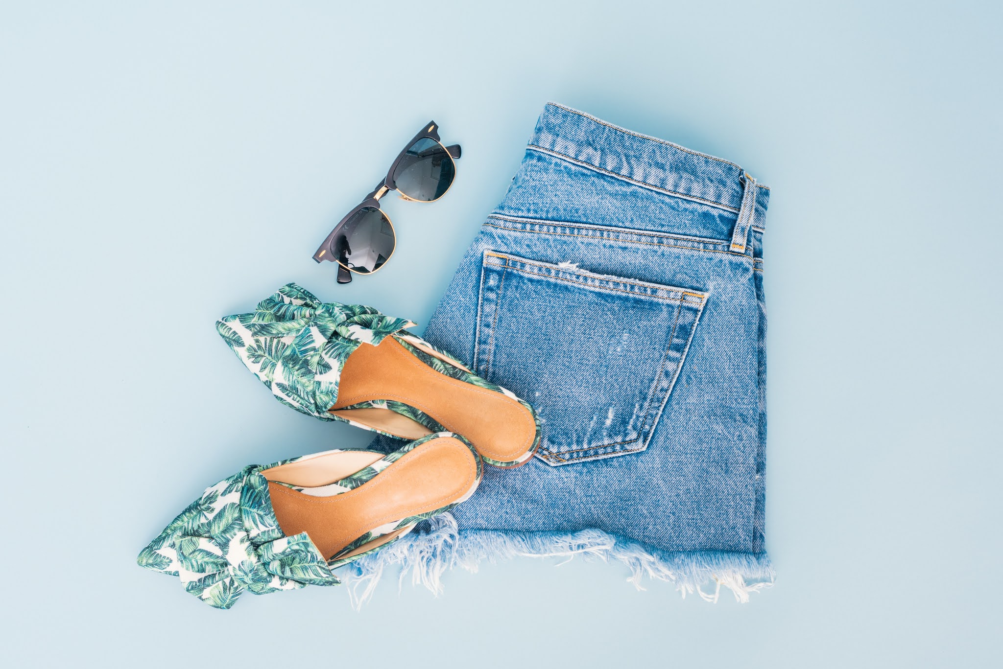 ootd denim shorts