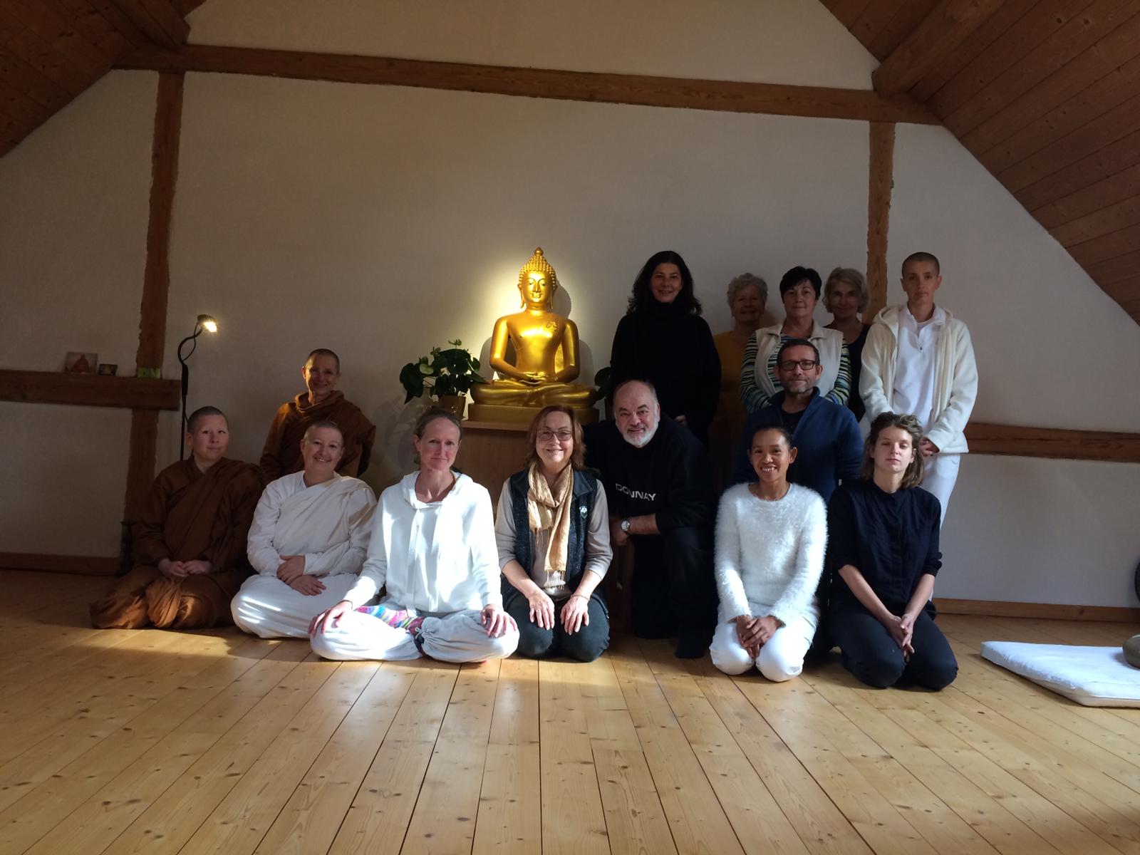 Hausforscher Unterwegs Wandernde Hauser Und Fliegende Bauten