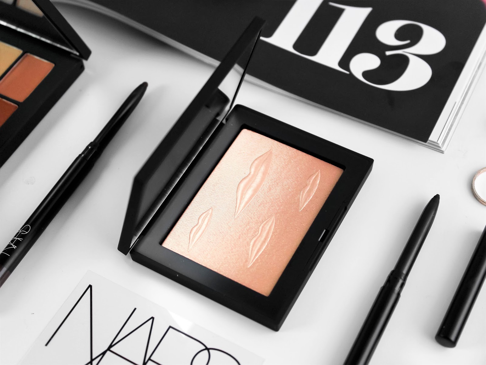 nars-man-ray-kolekce-recenze-blog nars overexposed glow rozjasňovač