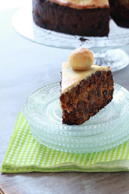 Cake anglais , Pâques ,pâte d'amandes