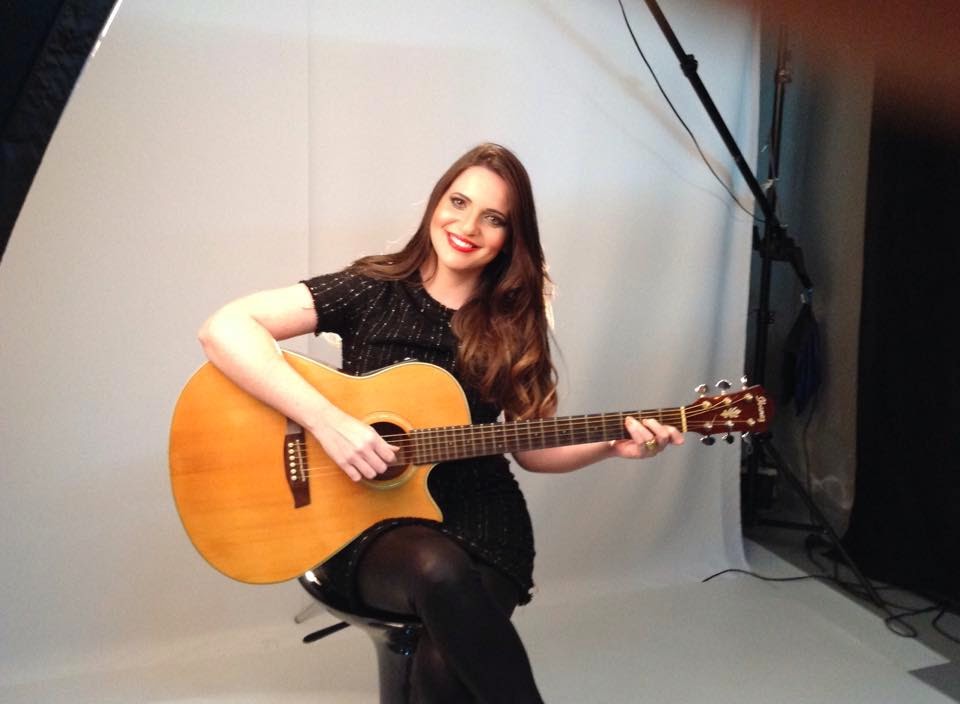 MINISTÉRIO AMÉLIA GUIMARÃES PréProdução de Capa