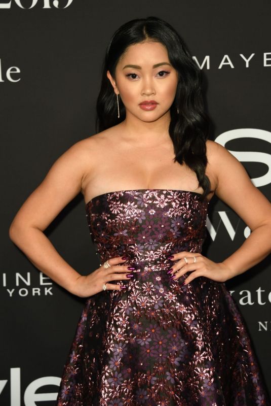 Lana Condor Clicks at 2019 Instyle Awards in Los Angeles 21 Oct-2019