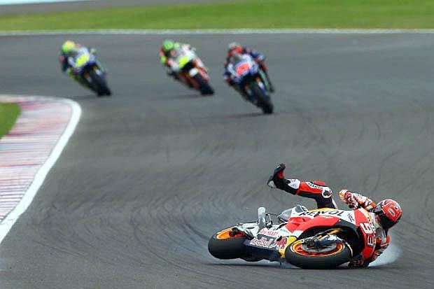 Arti Mimpi Jatuh Dari Motor Terbaru Dan Terlengkap - Blog Nurdin Sikalem