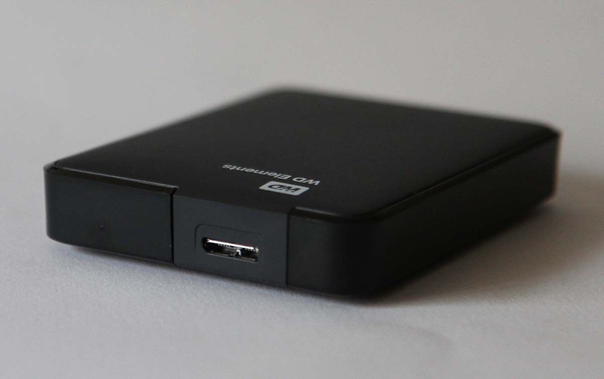 elrectanguloenlamano: WD ELEMENTS 2TB USB 3.0 : A HIGHLY USEFUL