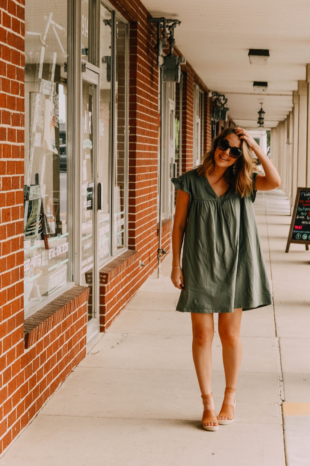 Rosy Outlook: The CUTEST Olive Dress + FF Link-up!