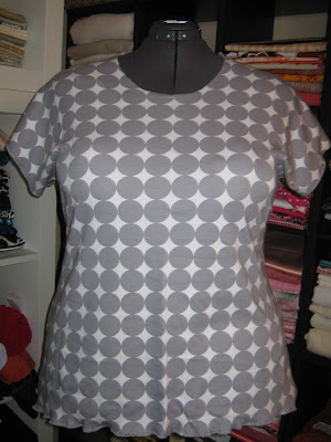 Grey Dot Knit Cap Sleeve T-shirt www.sewplus.blogspot.com