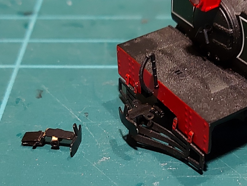 Michael's Model Railways uncoupling with standard 009 couplings