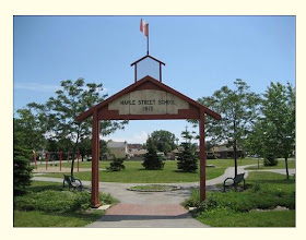 Picture of Maple Street School memorial in the Maple Street Park, Niagara Falls, Ontario, Canada