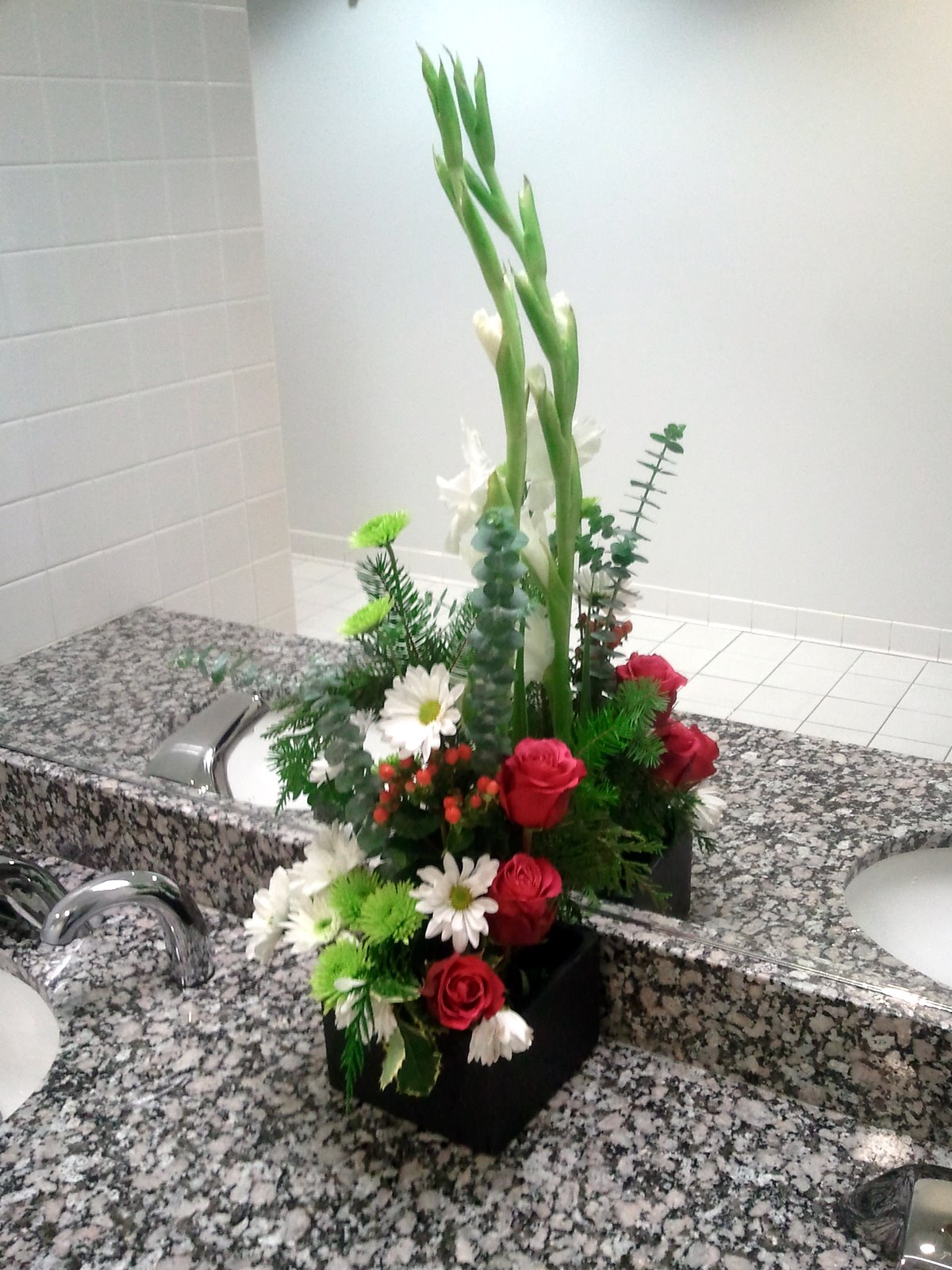 KanyonKris Bathroom Flowers