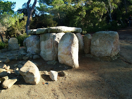 El dolmen de Ca l'Arenes