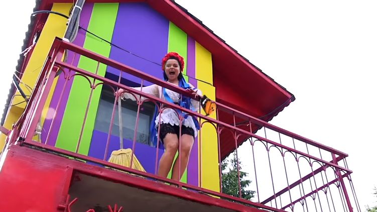 NATENEWS Певица Наташа Королева выпустила клип на песню