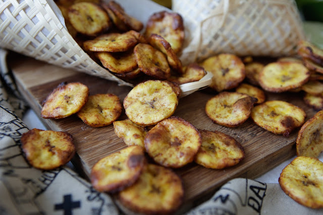 Maple, Cinnamon & Cayenne Baked Plantain Chips