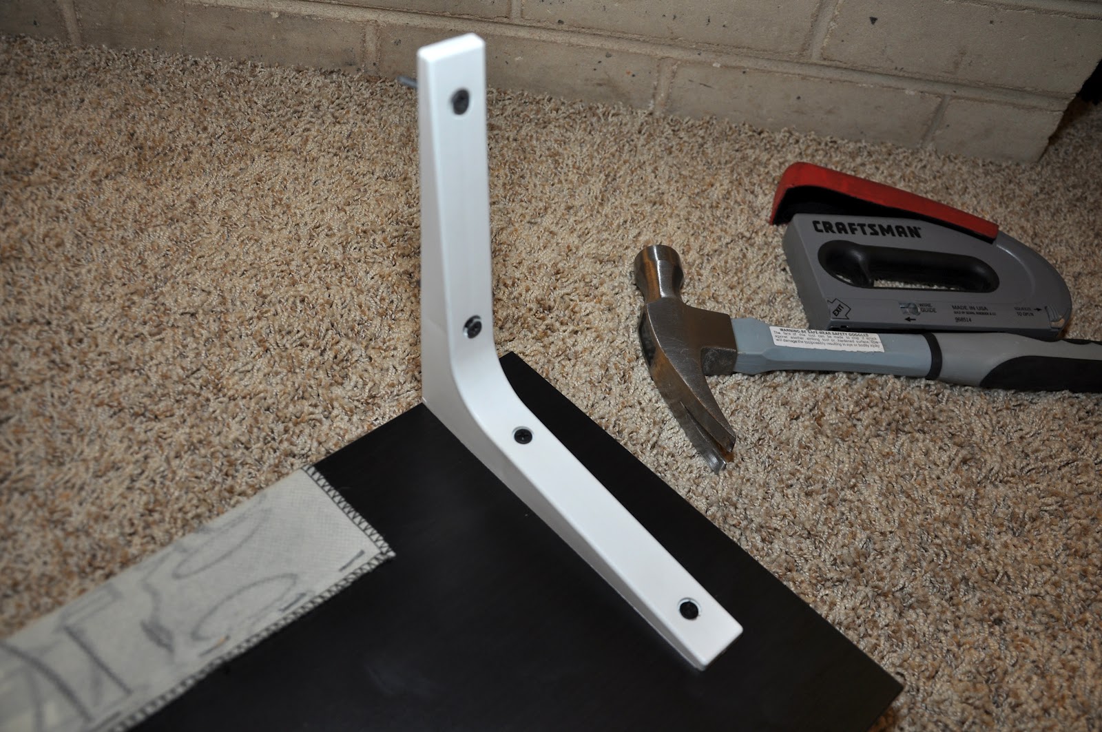 365 Days of DIY: Kitty Window Perch