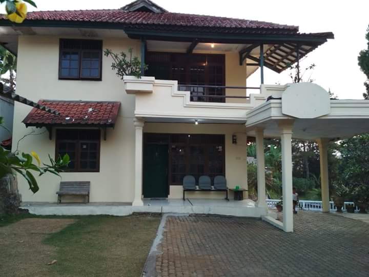 Daftar harga sewa villa di cisarua puncak lengkap ...
