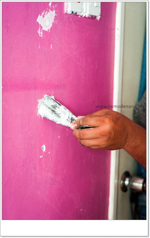 Tips DIY Mengecat Dinding Lama Dirumah. kemodenan
