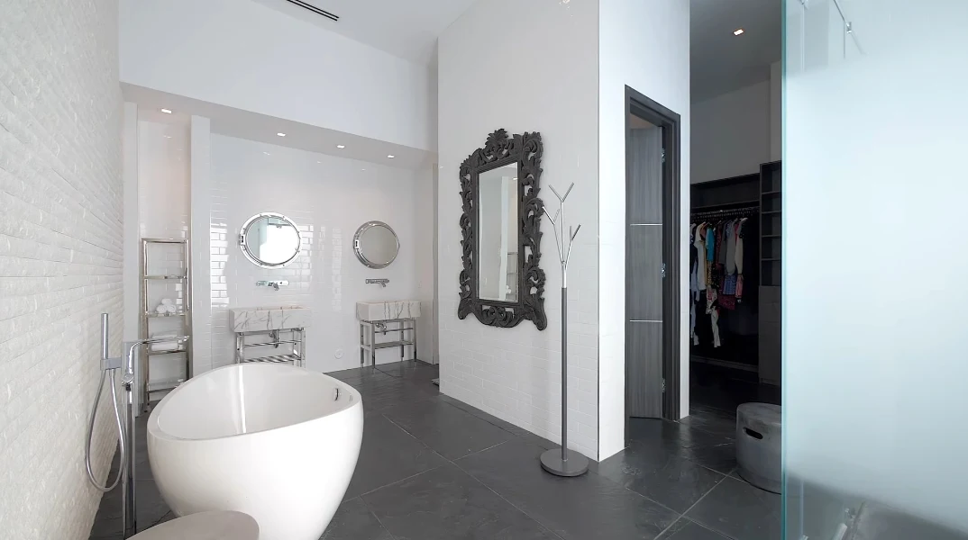 39 Interior Photos vs. 10350 Old Cutler Rd, Coral Gables, FL Luxury Contemporary House Tour
