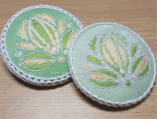 Trapunto Big Button Brooch Kit from Gina-B SIlkworks Trapunto Big Button Brooch Kit from Gina-B SIlkworks