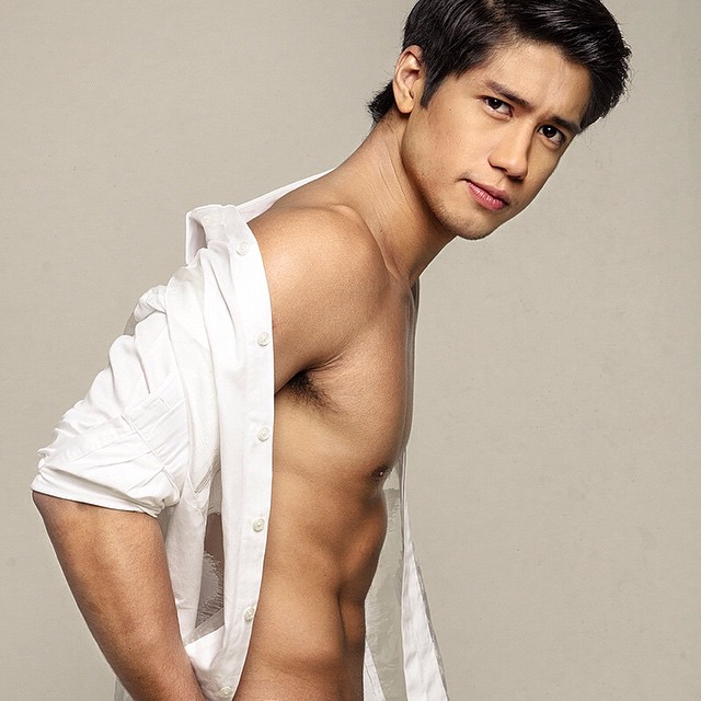"Para akong bold actor sa tingin nila" -- Aljur Abrenica transferred to ABS CBN "Para akong bold actor sa tingin nila" -- Aljur Abrenica transferred to ABS CBN