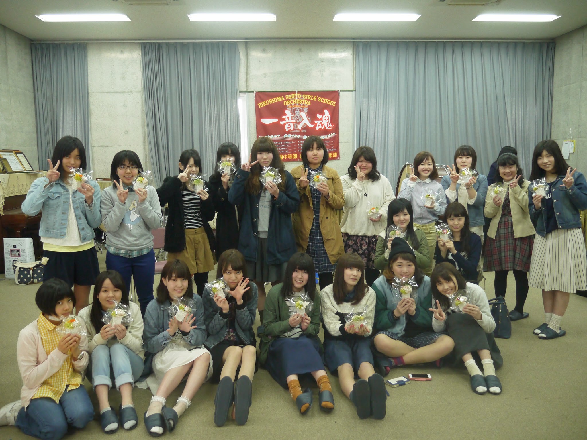 そそる集合写真12 [転載禁止]©bbspink.com	->画像>2044枚 