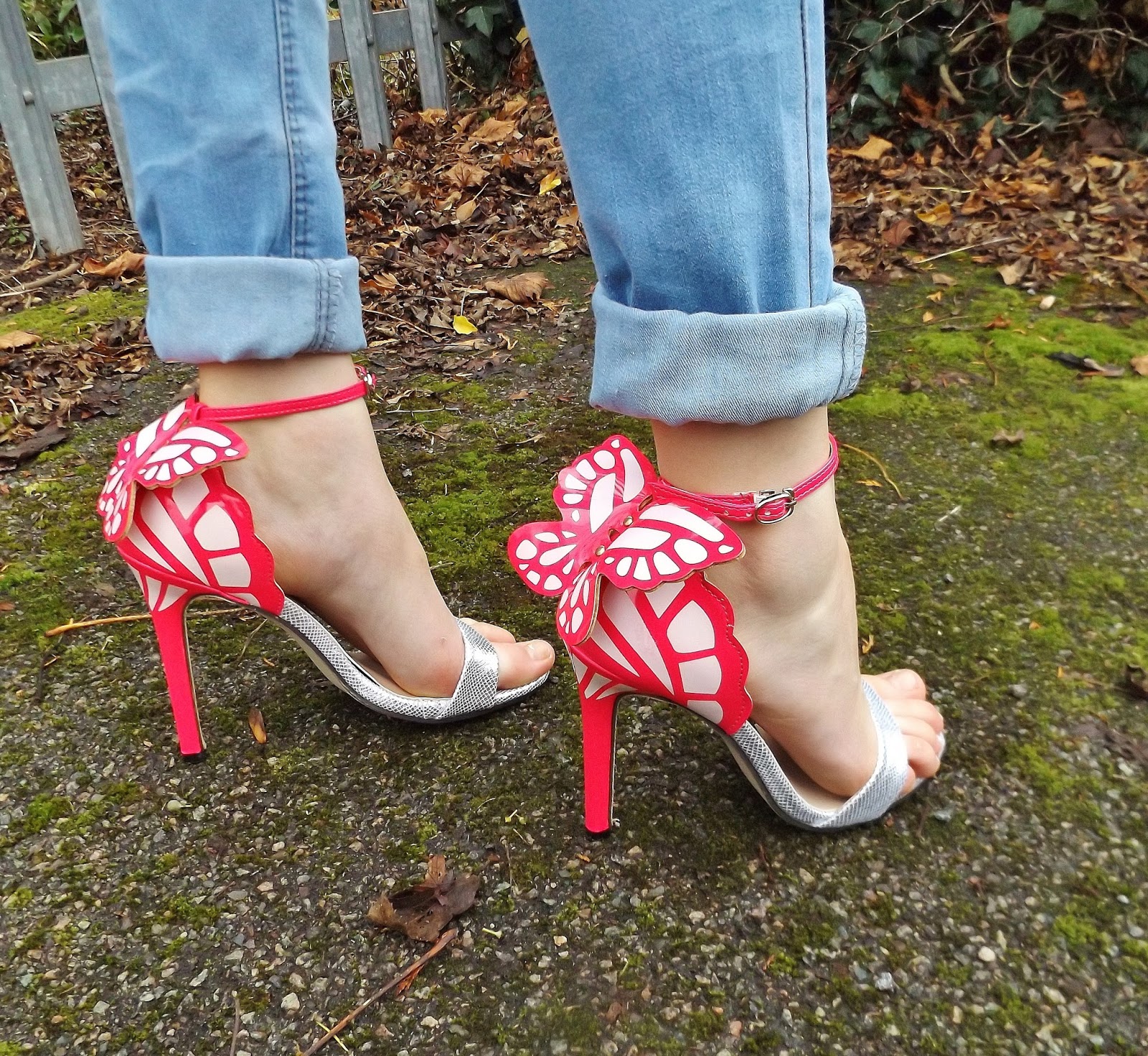 Fashionista Chic: Fashion | How To Style Butterfly Heels