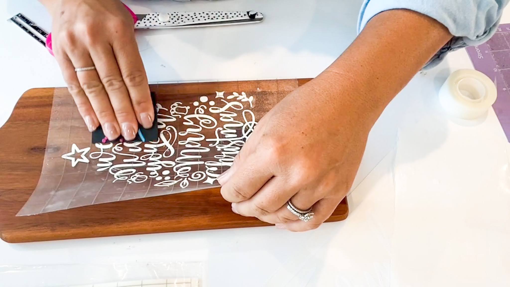 How to Put Vinyl on Wood Cutting Boards Silhouette School