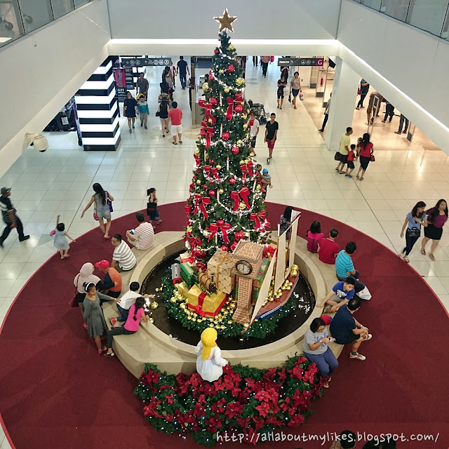 All About My Likes: [PLACES] Christmas Decorations in Malls