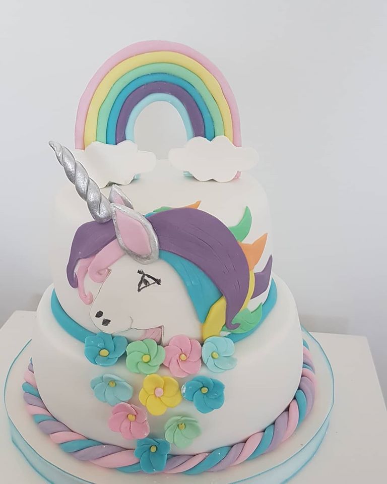 çatlak kafe unicorn pasta