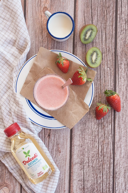 Frullato di fragole, kiwi e zenzero