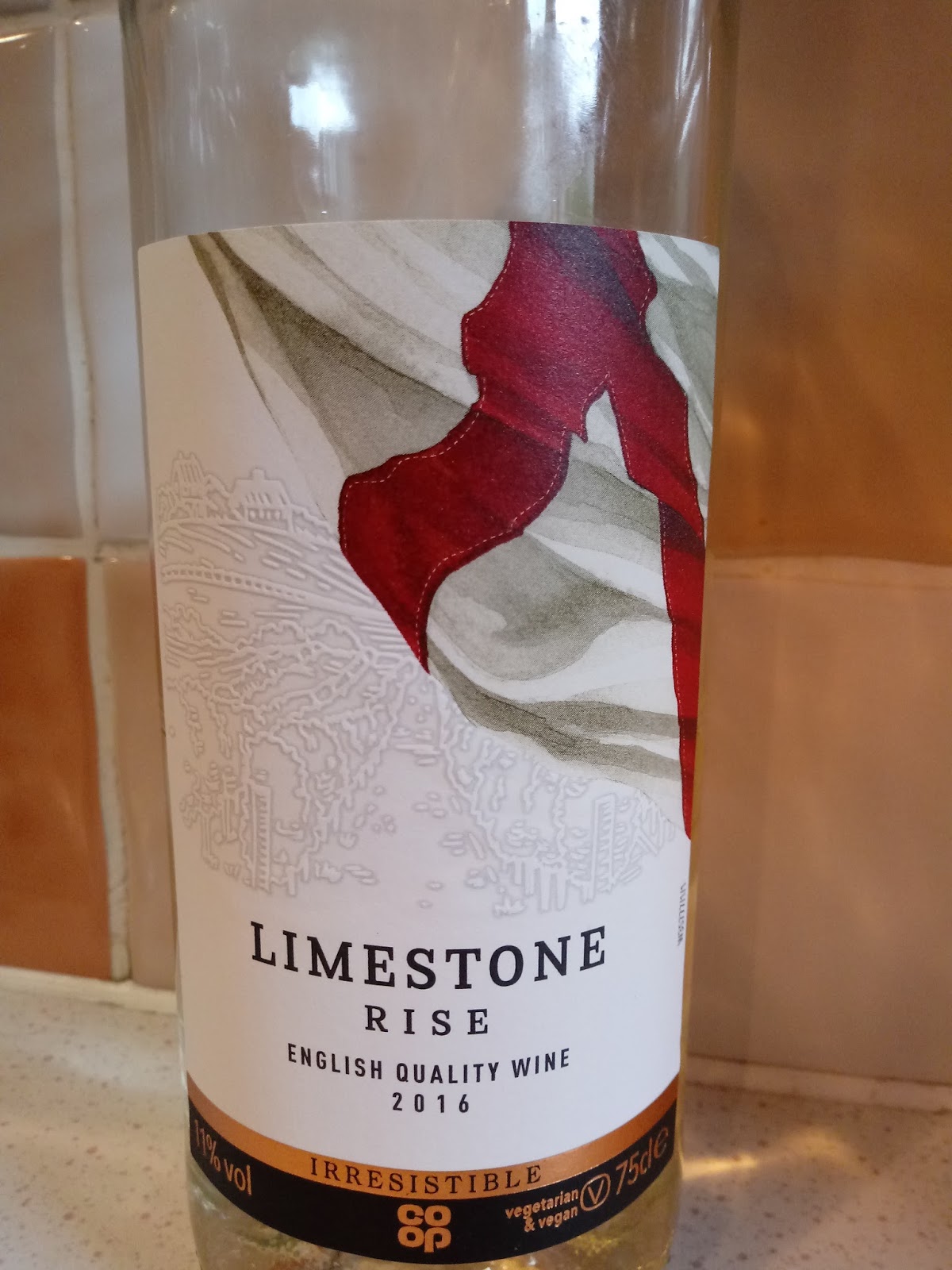 The Cambridge Wine Blogger Coop Irresistible Limestone Rise 2016