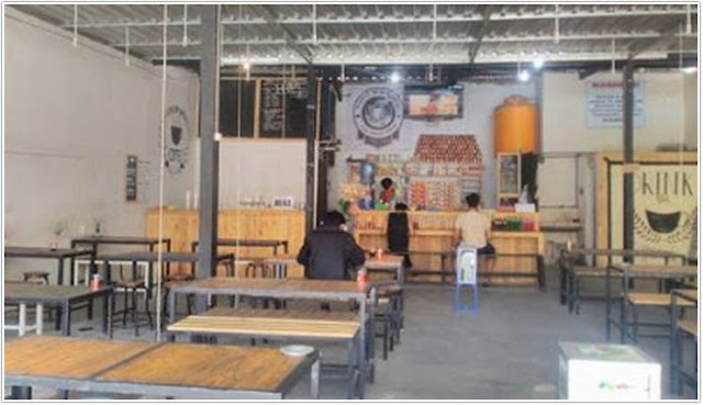 Warung kopi Warung kopi;Usaha Sampingan Penunjang Bisnis Kost