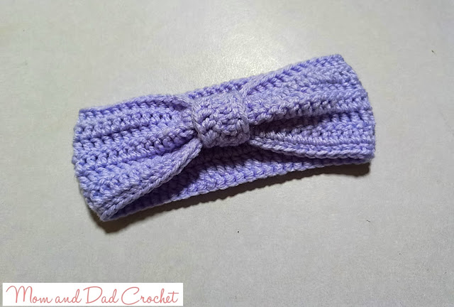 crochet free pattern, Crochet headband, crochet turban, Mom & Dad Crochet, turban headband with top-knot detail, 