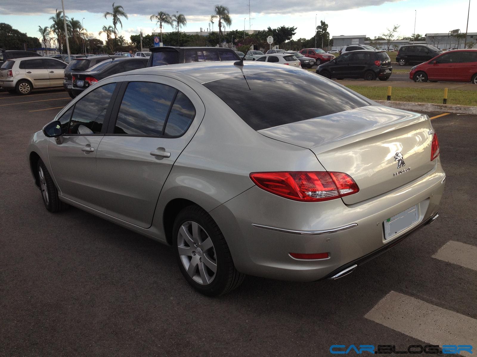 Peugeot 408 Allure 2012 Automático: consumo, fotos, preço e ficha técnica