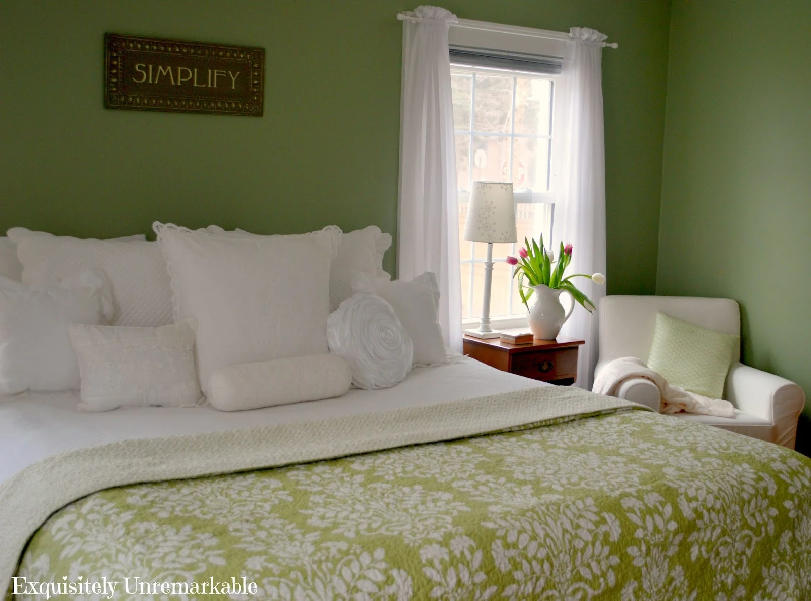 Green And White Master Bedroom Decor