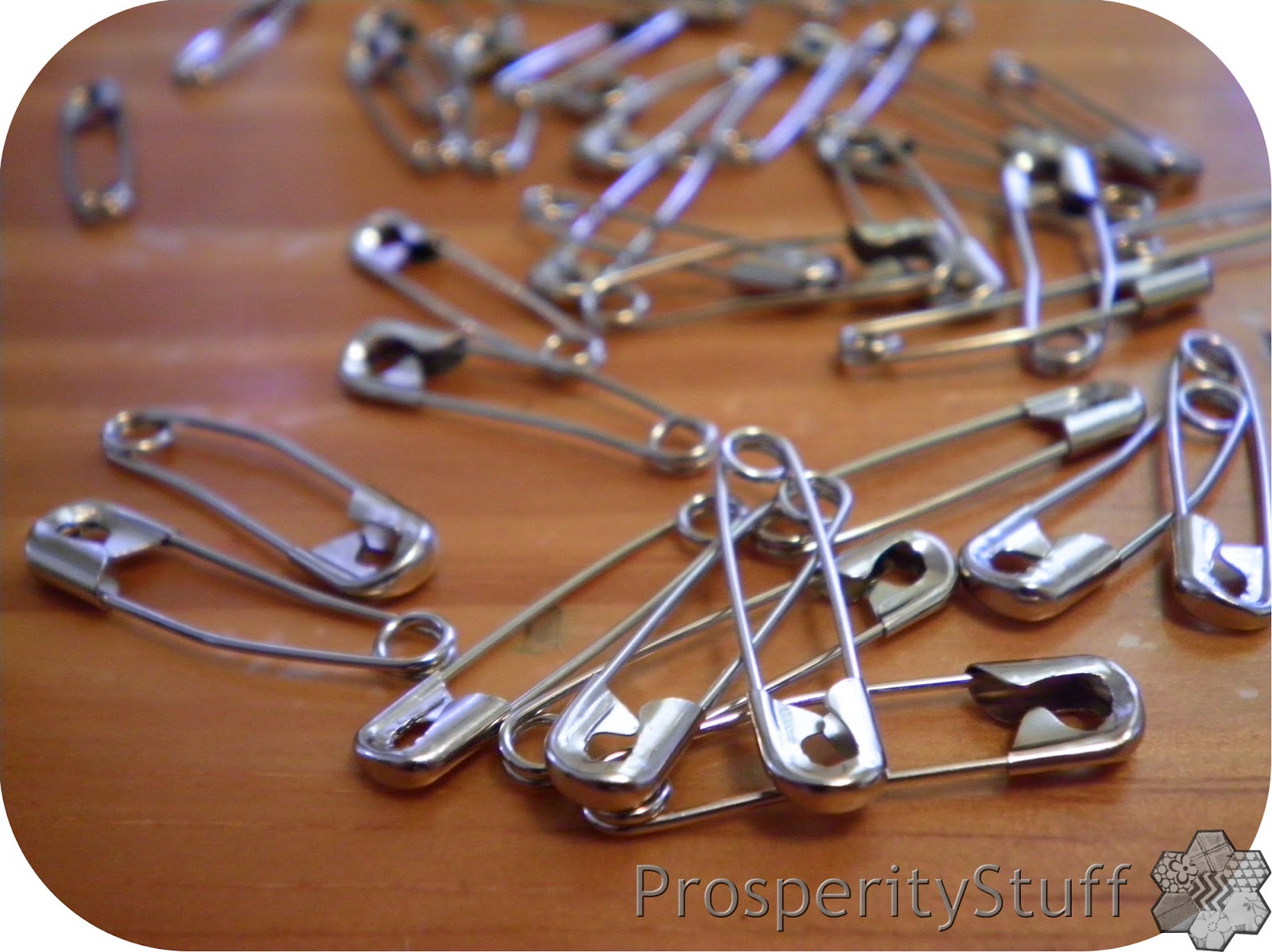 ProsperityStuff Quilts Working on Free Motion Quilting