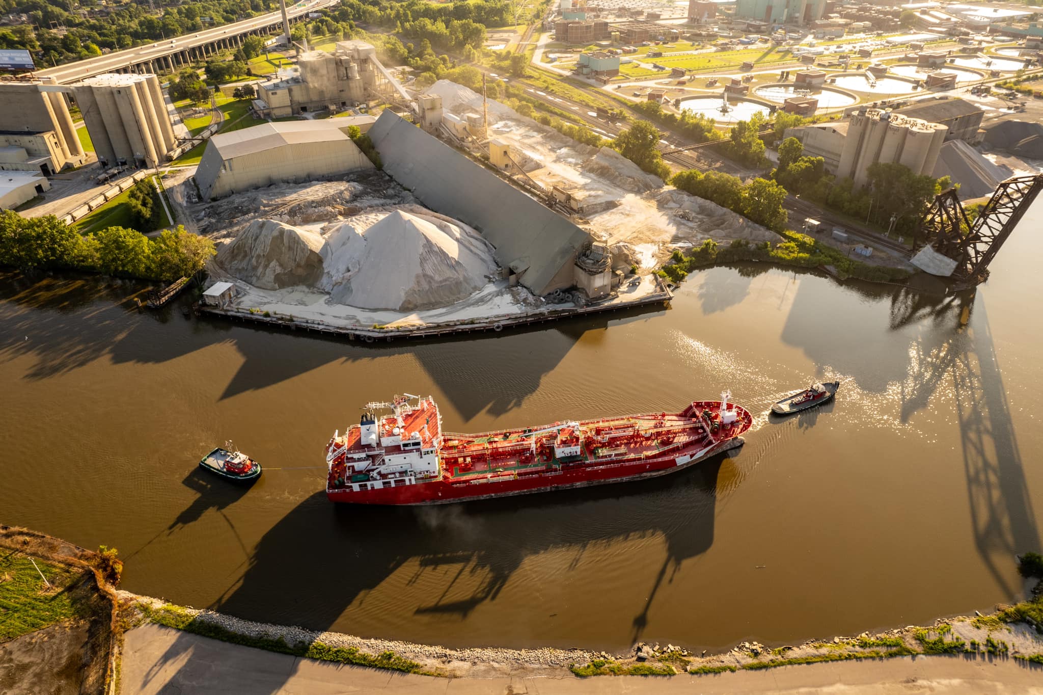 Towns and Nature Detroit, MI St Mary's and LaFarge Cement