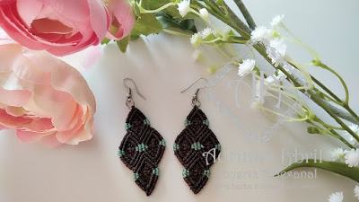Pendientes en macramé, aros, aretes, Earrings, hoops, earrings in macramé by #AdrianaAbril instagram