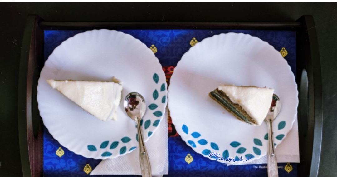 The Oceanic Velvet Cake with a Mother of Pearl Frosting©