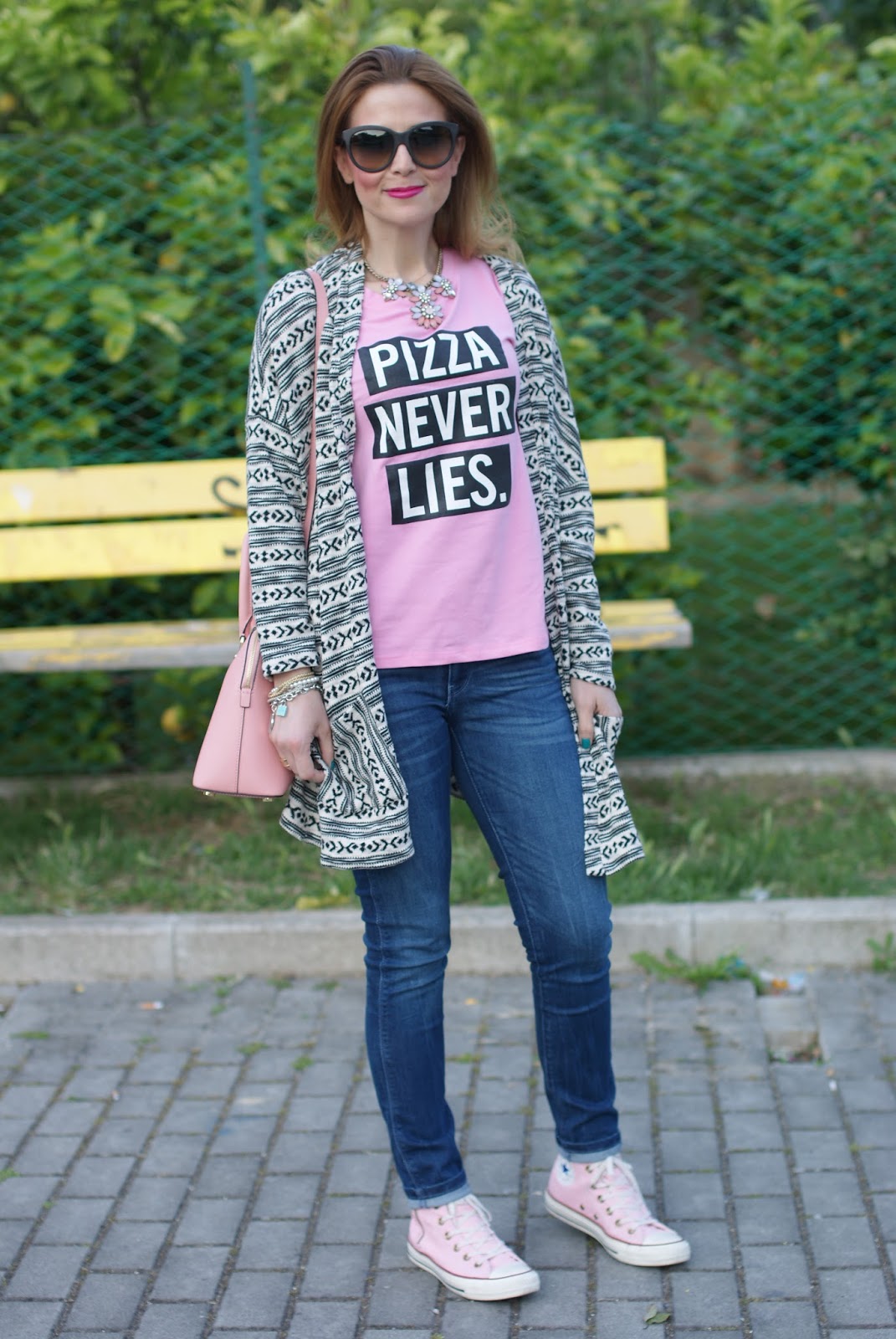 Pizza never lies: pink casual outfit | Fashion and Cookies - fashion and  beauty blog