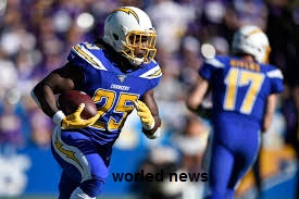 Melvin Gordon Agrees to Two-Year, $16 Million Deal With Broncos