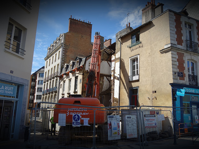 Rue du Capitaine Dreyfus à Rennes... Destruction des immeubles en cours ! 23 Juillet 2020